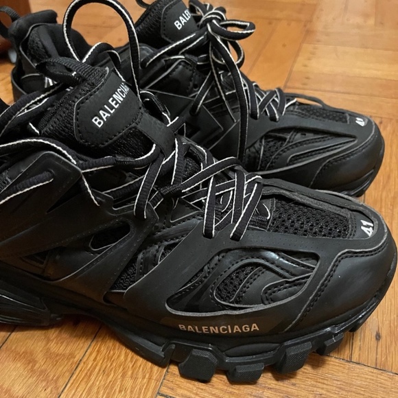 Balenciaga sneakers - Picture 1 of 5